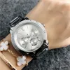 Modemerk Horloges vrouwen Meisje kristal stijl Metalen stalen band Quartz Polshorloge P44