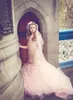 Kızlar Mermaid Pageant Elbise Couture Uzun Kollu Aplikler Çiçek Kız Elbise Düğün Için Kabarık Tül Uzun Tren Doğum Günü Elbisesi Kırmızı Halı Dres