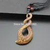 SENHUA Hawaiian Style Men Women's Imitation Bone Carving NZ Maori Fish Hook Charm NecklaceFishhook Pendant Gift MN258235G