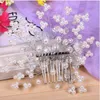 Flor de cristal Faux Rhinestone Boda Flor nupcial Pinza para el cabello Horquilla Fiesta Peine de pelo blanco