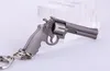 Portachiavi in ​​miniatura da 6 cm con pistola Revolver Pistola Arma modello di moda Portachiavi Portachiavi Nuova mini pistola Portachiavi per gioielli da uomo Regalo a sorpresa