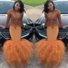 Wysoka szyja Zroszony Prom Dresses Moda Afryki Długie Rękawy Lace Aplikacja Mermaid Party Dresses 2018 Sexy Fluffy Tulle Train Bal Dress