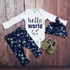 Baby set Boy Girl Ins Letters Stripe Passar Kids Toddler Spädbarn Casual T-shirt + Byxor + Hat (Headband) 3pcs Ställer pyjamas kläder