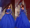 Vintage z długim rękawem Prom Dresses Royal Blue V Neck Zroszony Cekiny Koronkowe Aplikacje Puffy Tulle Evening Party Suknie Custom Made