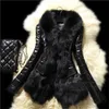 女性のフェイクレザージャケットの女性コート厚く冬のVネックパッチワークの毛皮を肥大