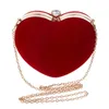 Borse da sera da donna con diamanti a forma di cuore Borsa a tracolla con catena rossa / nera Pochette da giorno Borse da sera per matrimoni