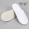 Partihandel Hotell Resa Spa Engång Inomhus Non-Woven Tofflor Hem Vit Sandaler Babouche Travel Shoes 100pcs