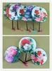 Grote bloem ronde hand gehouden fan handvat traditionele ambachtelijke chinese zijde dansende fans gepersonaliseerde bruiloft gunsten fan 100pcs / lot