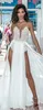 Julie Vino Beach Split Wedding Dresses Illusion Neck Lace Applique Boho Wedding Dress Billiga Chiffon Brudklänningar
