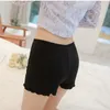 Pantaloncini da donna estivi coreani Pantaloncini da donna scozzesi moda donna 2017 Donna con vita alta Casual corto corto bianco nero