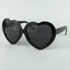 Occhiali da sole Fashion Love Heart per donne e bambini Occhiali da sole da due taglie con montatura per occhiali da sole UV400