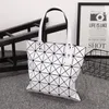 2018 Women Handbags 3Colors Ladies Summer Leisure Facs Large Counter Bag Printing Female Thorping Acags 310m