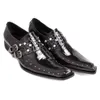 Hot Sale Bourgogne Mens Designer Skor Beaded Buckle Äkta Läder Rhinestones Män Bröllop Sko Pekade Toe Mens Casual Studded Loafers