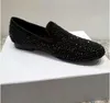 Ny silver och svart mocka män Skor Utsökt Kristall Bröllop Män och Party Loafers Mens Klänning Flat Skor För Män Bröllop Axx815