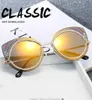 Vacker kvalitet metall kattögon solglasögon kvinnor solglasögon europeisk stil diamant solglasögon UV400 glasögon nya oculos