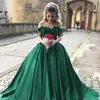 Wspaniała granatowa suknia balowa Quinceanera sukienki z aplikacji na ramię satynowe koraliki ciemnozielone słodkie 16 sukienki na bal maturalny1781771