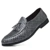 Designer Män Slip på Klänning Skor Italienska Märke Mens Skor Casual Loafers Formella Skor Män Black Erkek Ayakkabi Calzado Hombre Buty Meskie