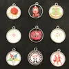 Mélanger des accessoires ronds en verre AKA Sorority Crest Charm pour bracelet et collier Sorority Charm 20pcs / lot