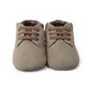 Dziecko mokasyny miękkie buty wąsy ściąga obuwie noworodek chłopcy casual stado pierwsze spacerowiczki berbeć buty Prewalker Baby Shoes