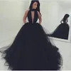 2018 Sexig Deep V Neck Prom Klänningar Ärmlös Tulle En Linje Sweep Train Afton Klänning Formell Tillfälle Slitage Plus Storlek Anpassad