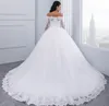 Abiti da sposa in tulle con spalle scoperte e maniche lunghe 2019 Abiti da sposa con applicazioni in pizzo bianco avorio