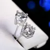 9K ، 14K ، 18K Gold Classic Four Claws D/F إعداد بسيط moissanite حرس جميل إلى الأبد مسمار رائع مع شهادة