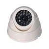 Telecamera fittizia finta CCTV per interni Telecamera IP finta Sorveglianza domestica Sicurezza Dome Mini telecamera Nero 26 LED lampeggiante Caldo