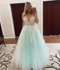 2019 delicate plus size prom jurken munt aqua turquoise witte formele jurk diepe v-hals kant applicaties illusie lijfje avond feestjurken