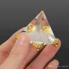 Partihandel - Mode Energy Healing Small Feng Shui Egypten Egyptisk Kristallklar Pyramid Ornament Hem Inredning Vardagsrum Dekoration