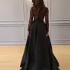 2018 Yousef Aljasmi Arabski Black Prom Dresses z długim rękawem Side Dress Dress Evening Wear 3d Appliqued Appliqued Party Dress