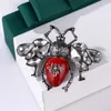 Dames Retro Bee Broche 5 * 4 CM Vintage Insect Bee Broche Pak Revers Pin Mode-sieraden Accessoires Fot Gift Party