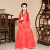 新しい子供の中国の伝統的な衣装トップ+スカート2個のPCSの女の子中国のHanfu Costumeプリンセスパフォーマンスダンス服18