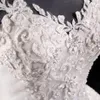 Vintage Ball Gown Wedding Dress High Neck Capped Open Back Lace-up Bröllopsklänningar Pärlor pärlor Pärlor Kristall Lace Appliques Brudklänningar