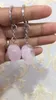 DS Natural Crystal Skull Amethyst Tiger Eye Rose Quartz Howlite Keychain Figurine Pendiente Conedero de llave Holla de llave Hombres y mujeres joyería4062217