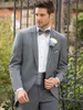 Moda Gray Tailcoat Morning Style Mężczyźni Ślub Tuxedos Peak Lapel One Button Mężczyźni Formalna kolacja Party Party Party Suit (Kurtka + Spodnie + Łuki + Pasek) 618