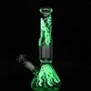 Karanlıkta Glow Bong Jellyfish Desen Beher Bongs Ağacı Percolator Bipbal Boru Cam Yağ Kuleleri Başlık Su Boruları Dab Rig Gid05