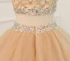 Bling Gold Ball Gown Prom Klänningar Juvel Neck Crystal Tulle Hollow Back Två bitar Billiga Designer Ruched Long Evening Formell Kappor Klänning