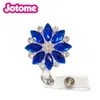 Porte-clés en strass acrylique, 30 pièces/lot, porte-clés, cadeau d'infirmière, Badge d'identification de fleur, bobine rétractable pour accessoires