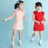 Verão bonito da criança do bebê do miúdo meninas sem mangas flor vestido de princesa topos roupas253r5995572