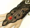 Gratis New European And American Retro Hands Black Lace Lady's Armband Armband Ring Integration Chain Fashion Classic Delikat Elegance