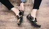 3 Color Brand Design Stylish Man Shoes Pailletted Punted Toes Pelle di brevetto Scarpe da festa Dimensioni 38 ~ 45 oro argento nero