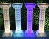 Hollow Design Party Dekor römische Säulen weiße Farbe Plastik Säulen Straße zitiert Hochzeitsrequisiten Event Dekoration Lieferungen 10 Stcs/Los