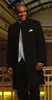 Mandarin Yaka Siyah Uzun Damat Smokin Mükemmel Erkekler Düğün Smokin Yüksek Kalite Erkekler Resmi Akşam Yemeği Balo Suit (Ceket + Pantolon + Kravat + Yelek) 1270