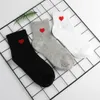 Erkek çorap 10 çift yeni kawaii sevimli kırmızı kalp desen yumuşak nefes alabilen pamuk ayak bileği yüksek rahat rahat moda stili yüksek kalite