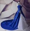 Elegancka królewska niebieska i biała sukienki ślubne Plasy Aplikatki Koraliki Sweetheart A-Line Tafta Bridal Suknie