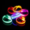 Led armbanden knipperende polsband gloeiende fiets loopwerk voor evenement feest concerten bars decoratie LX3531