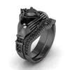 Vecalon Ny kvinnlig svart Birthstone Claddagh -ring 5A Zircon CZ Black Gold Filled Party Wedding Band Ring Bridal Set for Women281m