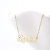 Collana con nome personalizzato Sophia per gioielli da donna in acciaio inossidabile con collane con lettere di fascino placcato oro Sophia Collier Femme NL-2446