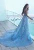 Nowy przybycie Baby Blue Mermaid Sukienki balowe koronkowe aplikacje spaghetti paski do tylnej części Court Train Formal Evening Wear Suknie CUS315C