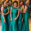 Koyu Yeşil Nijeryalı Gelinlik Modelleri Güney Afrika Mermaid Bateau Boyun Kolsuz Hizmetçi Onur Önlükler Glamorous Siyah Kızlar Balo Elbise